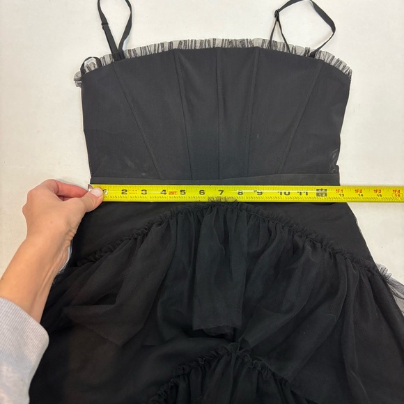 BCBGMAXAZRIA Corset Tulle Gown in Black Size 2 - Picture 11 of 12